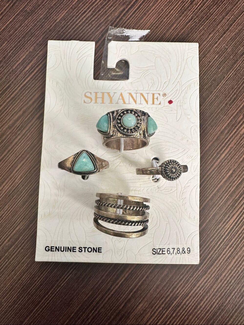 NWT Shyanne ring set